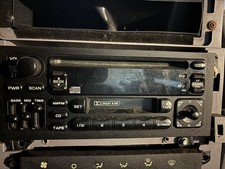 Jeep Wrangler TJ Cherokee XJ 97-01 OEM AM FM Radio CD Cassette Player