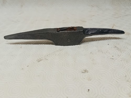 Old tool outils ancien - outils, pic
