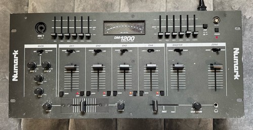 Numark dm1200 4 channel - 19”,
