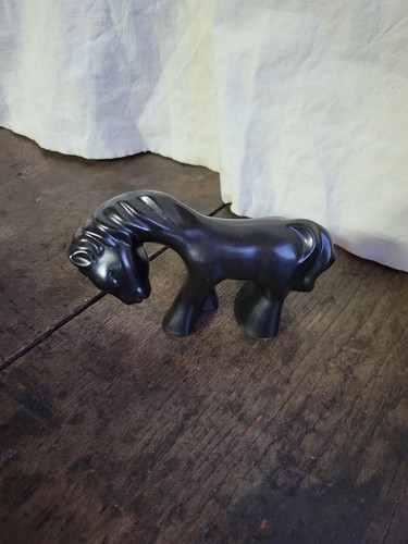 Colette gueden cheval - gueden, en