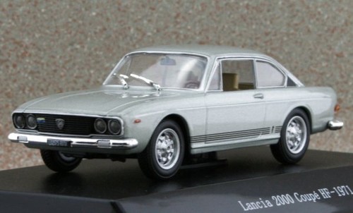 Lancia 2000 coupe 1971 - coupe,