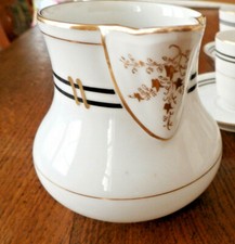 Décoration : pot à lait ou