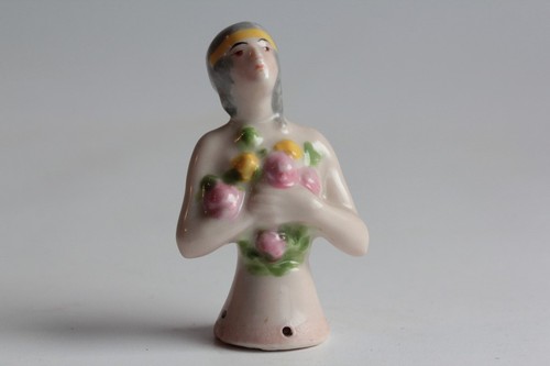 Demi figurine porcelaine femme - demi,