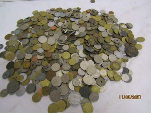 Lot 4 kilos de pieces - de,