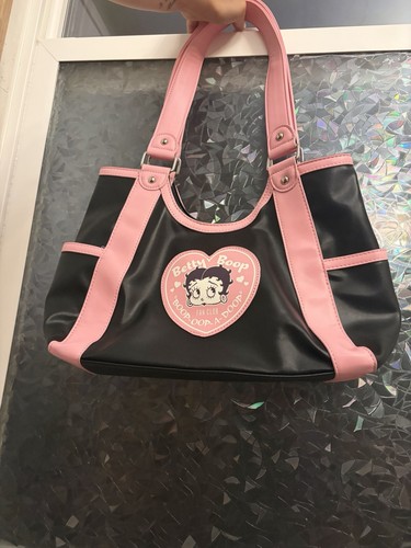Very pretty new betty - pretty,