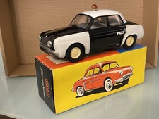 Jouet ancien en tôle Renault