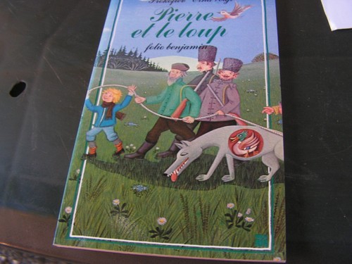 Livre pierre le loup - le,