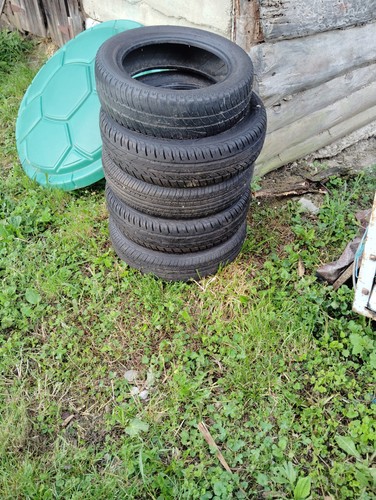 Pneu voiture sans - voiture,