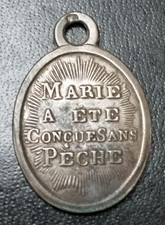 Médaille religieuse ancienne