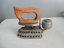 ANCIEN FER A REPASSER A