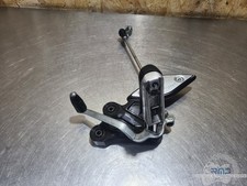 Platine repose pied gauche