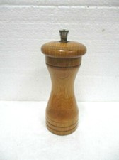 Moulin à poivre cylindrique