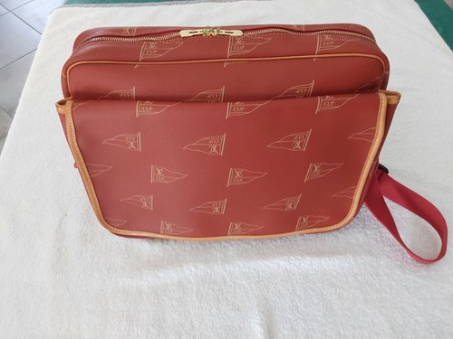 Sac bandouillere louis vuitton - bandouillere,