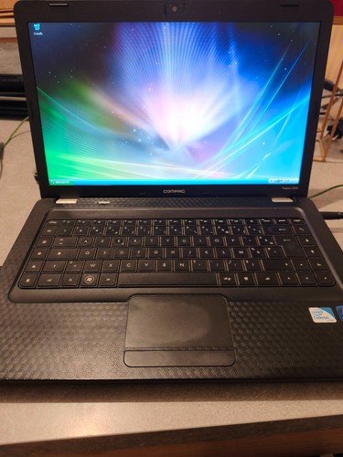 Retro portable compaq - portable,