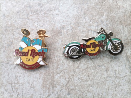 Lot broches hard rock café - 2,