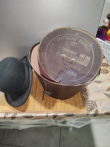 Chapeau melon ancien - , style