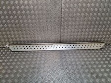 Marche pied lateral droit -