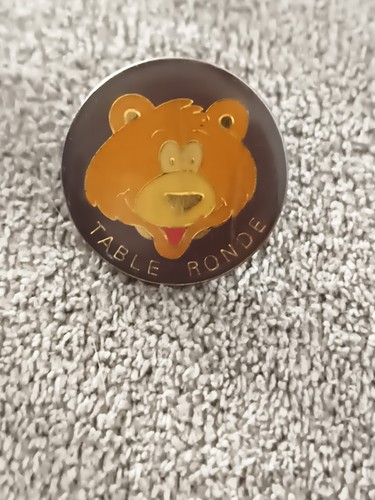 Pin vintage table ronde ours - pin's,