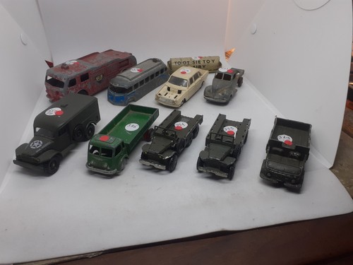 Lot miniatures dinky solido - miniatures,
