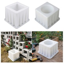 Outil de moulage de briques