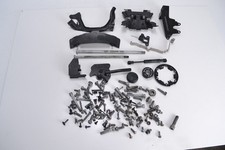 Écrous, boulons et supports