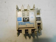 *USED* CUTLER HAMMER CE15DNS3 CONTACTOR 18AMP 3POLE & 1-C320KGS1 AUX CONT BLOCK