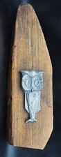 Owl owl metal tin wall decoration? on driftwood vintage collection 70'
