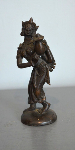 Statuette bronze déesse - statuette,