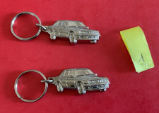 2 BMW E30 Keychain - Garage - Car - Vintage Keychain -1