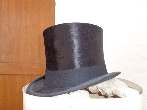 Ancien chapeau haut - ancien,