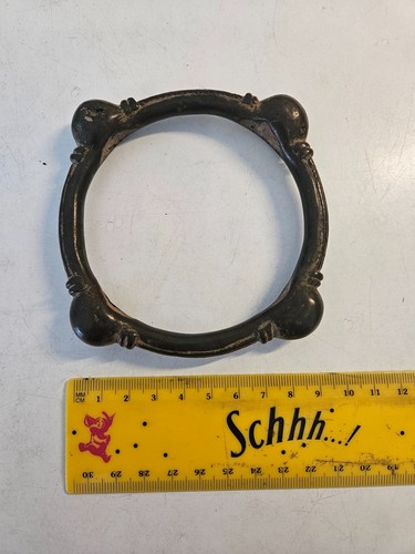 Ancien bracelet proto - ou,