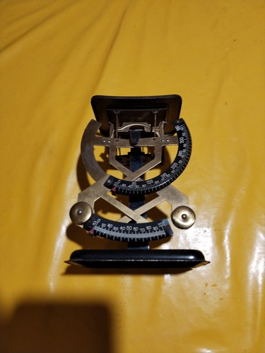 Ancien pese lettres bilateral - pese,