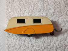 DINKY TOYS 190 BELLE CARAVAN