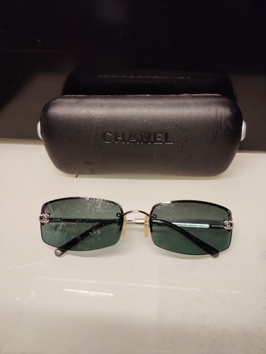 Lunettes soleil chanel - de,