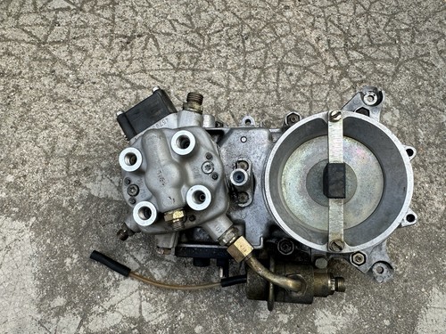 Bosch jetronic 438 101 - bosch,