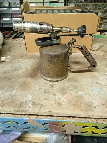Lampe souder ancienne - lampe,