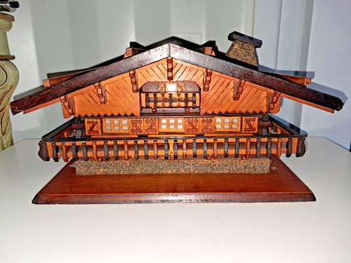 Ancien chalet artisanal - ancien,