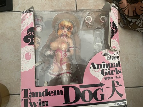 Figurine tandem twin - figurine,