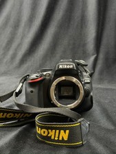 Nikon D5100 / DSLR / 16,2 MP /