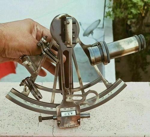 Ancien instrument astrolabe - , de