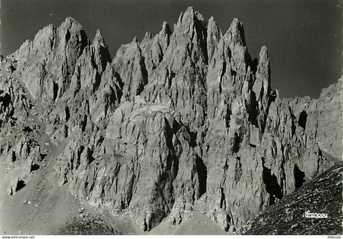 Carte postale hautes - -,