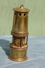 briquet à essence ancien réplique d'une lampe de mineur