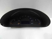 2001 MERCEDES C CLASS C200 C220 2.1 CDI W203 SPEEDOMETER A2035404011