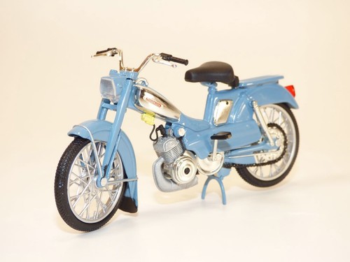 Mobylette motobecane av88 bleu - av88,