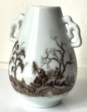 Vase japonais miniature en