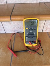 Fluke 87 V True Rms Multimeter w/ Leads