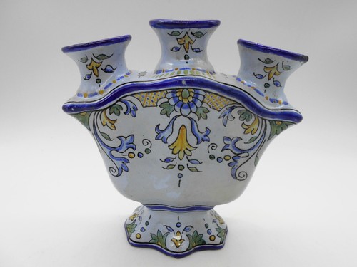 Superbe pique fleurs - superbe, bleu
