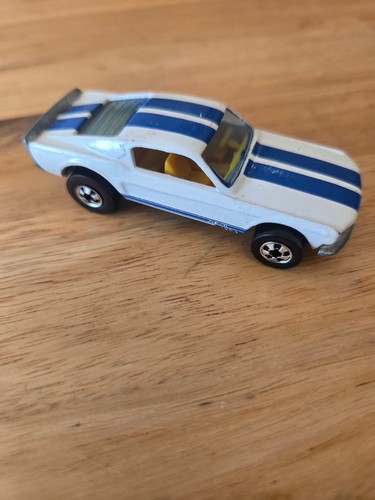 Ford mustang stocker hot