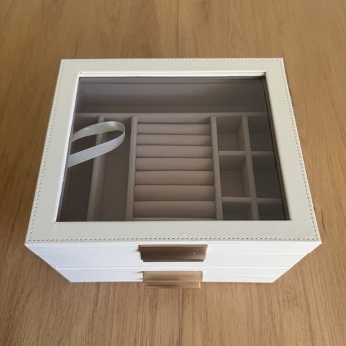 Boîte bijoux blanche avec - blanche,