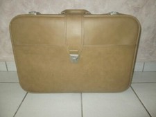valise vintage en cuir